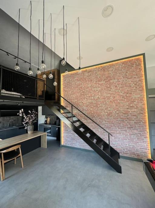 The Loft. Gerakas. Apartment Athen